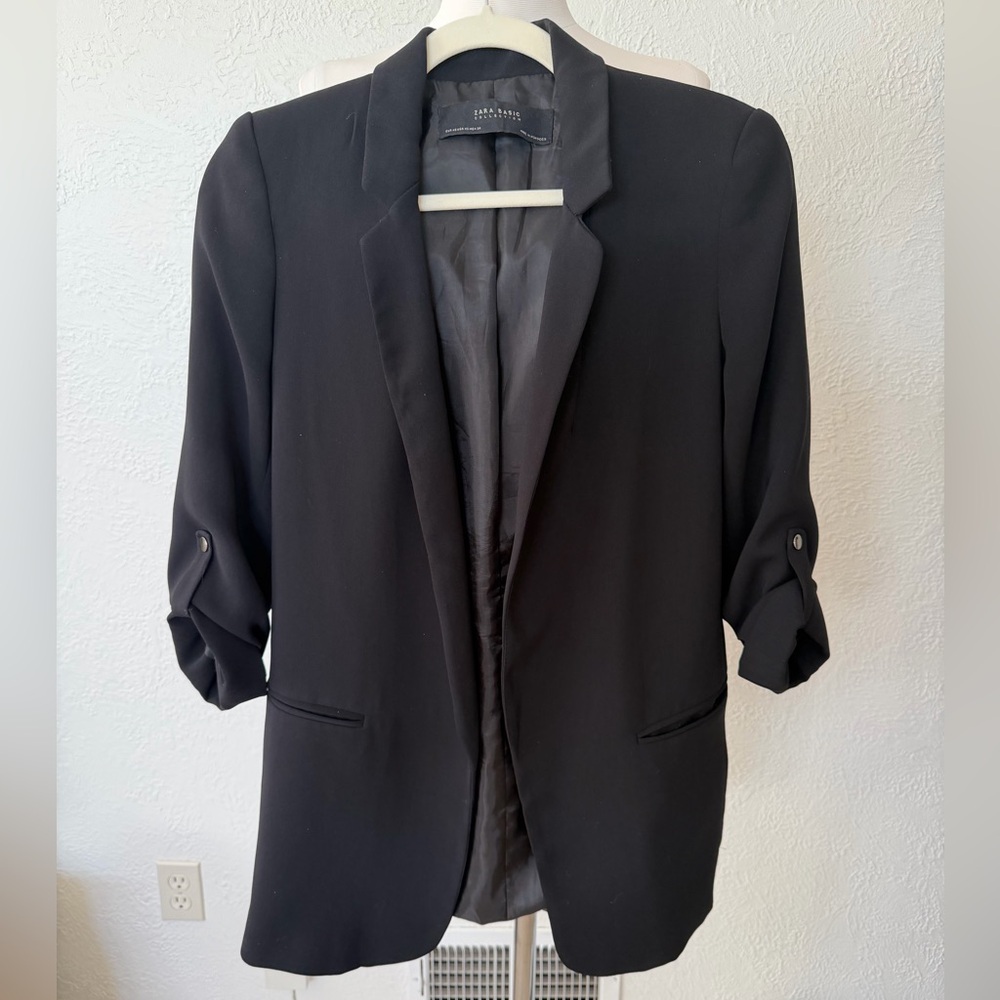 Zara Basic Black Blazer